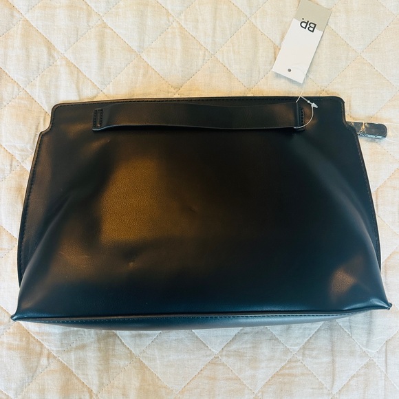 🆕 ВР Nordstrom’s Stripe Faux Leather Clutch in Black, Gold & Cream 🖤✨Brand NWT - Picture 3 of 7